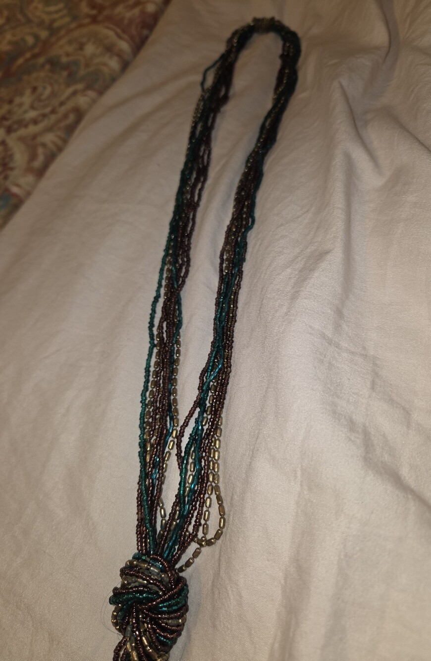 Beaded necklace